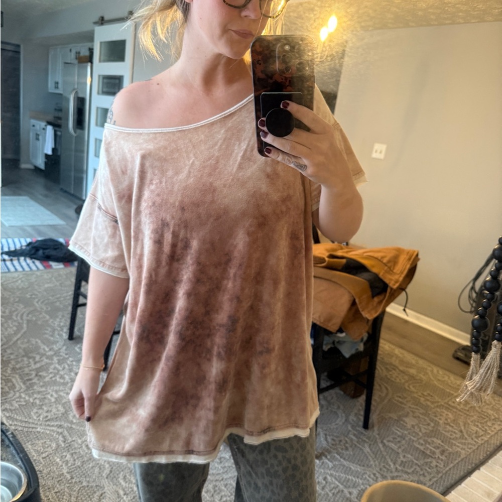 FREE PEOPLE / WE THE FREE TUNIC • Doran Crushed Velvet Short Sleeve